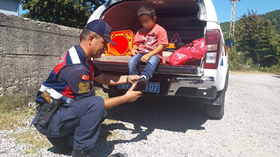 Jandarmadan örnek davranış!