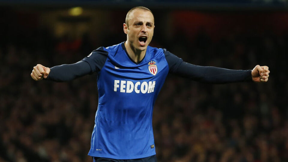 Berbatov emekliye ayrıldı