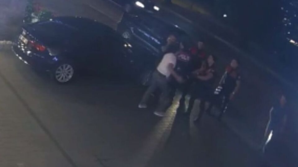 "Haritadan yer beğenin, sizi sürdüreceğim"