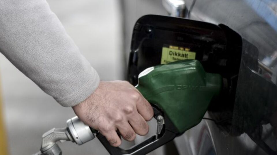 Akaryakıtta ibre indirime döndü