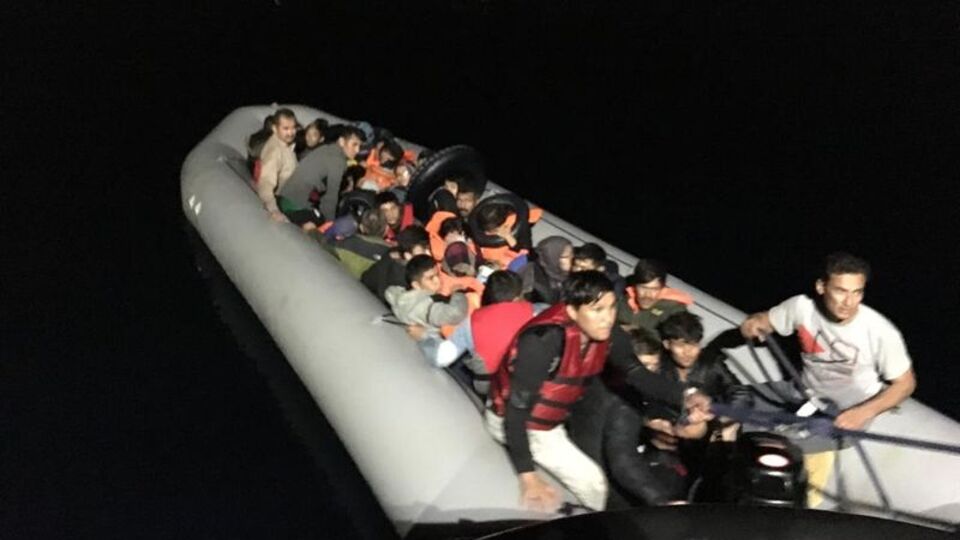 İzmir'de 251 kaçak göçmen yakalandı