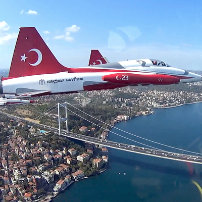 Türk Yıldızları'nın şovu "içeriden" görüntülendi