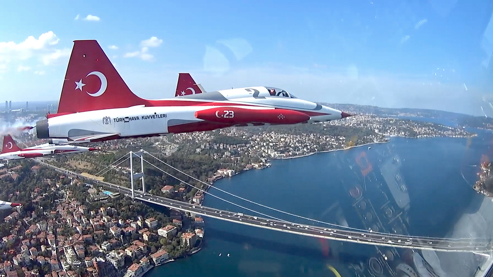 Türk Yıldızları'nın şovu "içeriden" görüntülendi