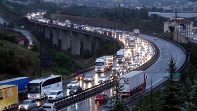 TEM kilit! Ankara istikameti trafiğe kapandı