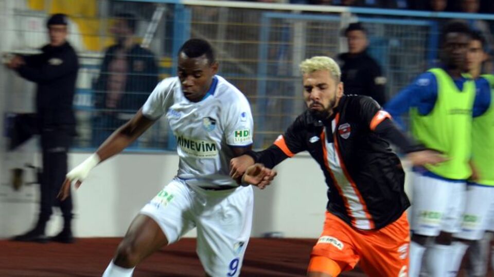 BB Erzurum geriden geldi