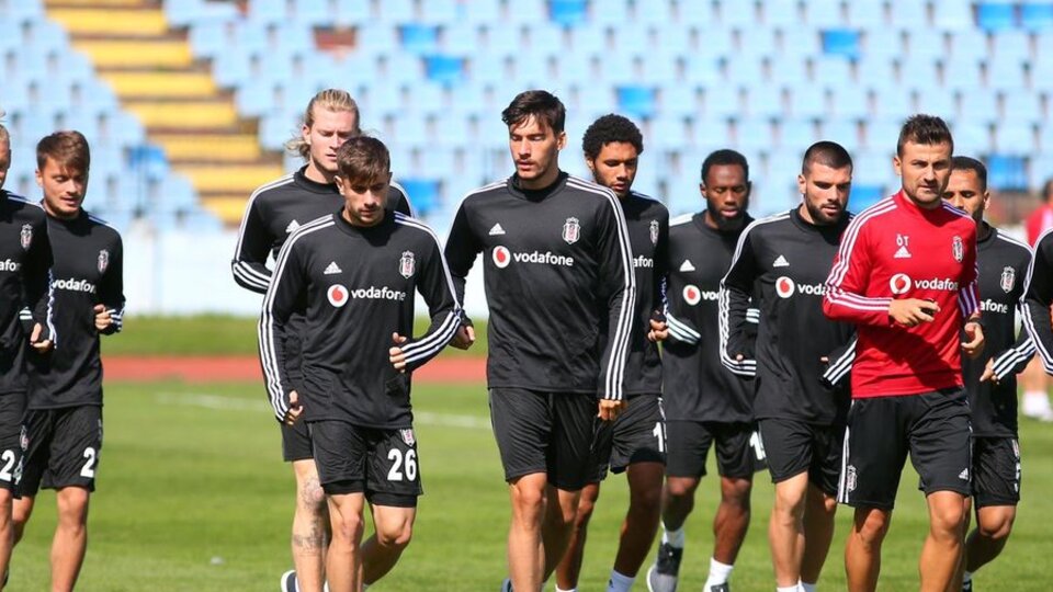 Beşiktaş, Slovakya'da çalıştı