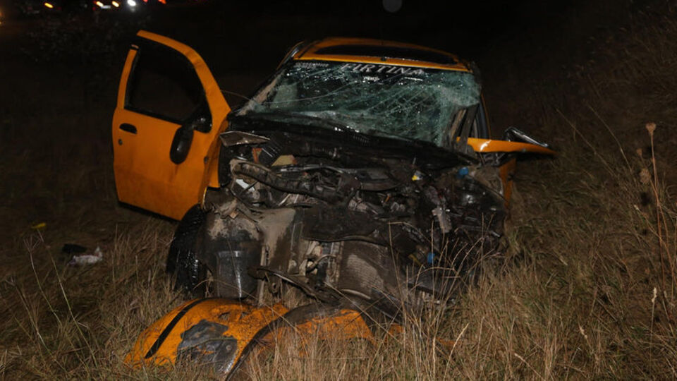 Kastamonu'da feci kaza! Sürücü olay yerinden kaçtı