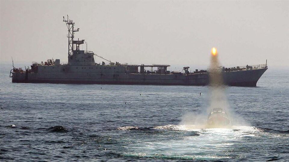 İran, Rusya ve Çin'den ortak tatbikat!