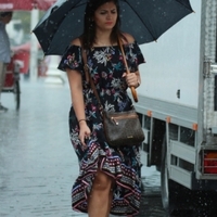 Sıcaklıklar düşüyor, 25 kentte sağanak yağış!