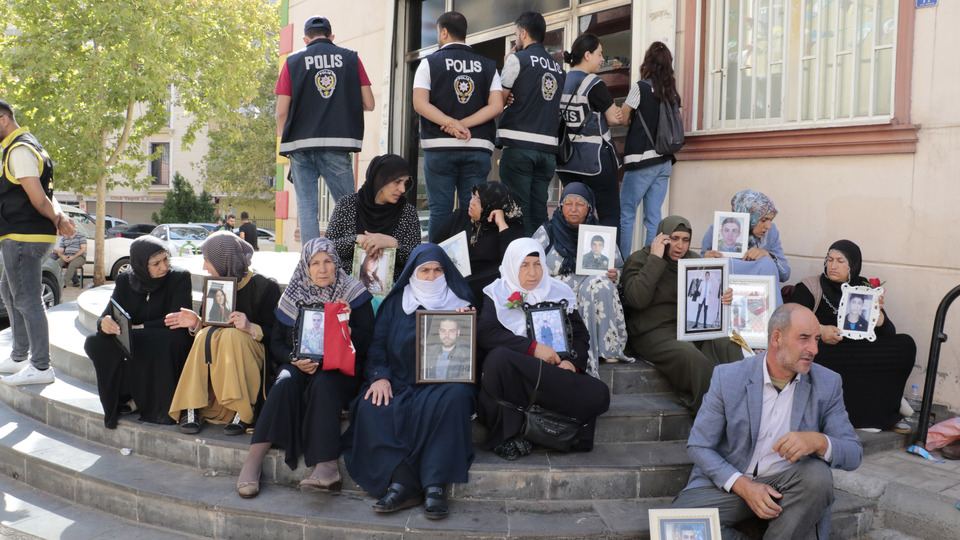 HDP önündeki oturma eyleminde 19'uncu gün