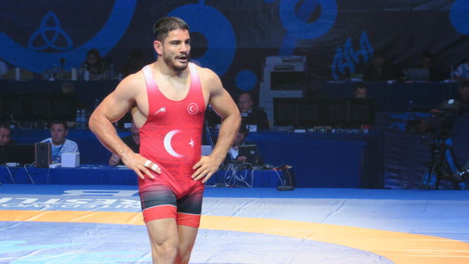 Taha Akgül dünya ikincisi!