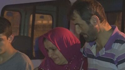 Yanan aracını görünce gözyaşlarına boğuldu