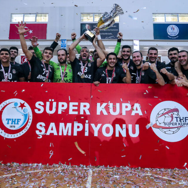 Beşiktaş Aygaz 16. kez şampiyon!