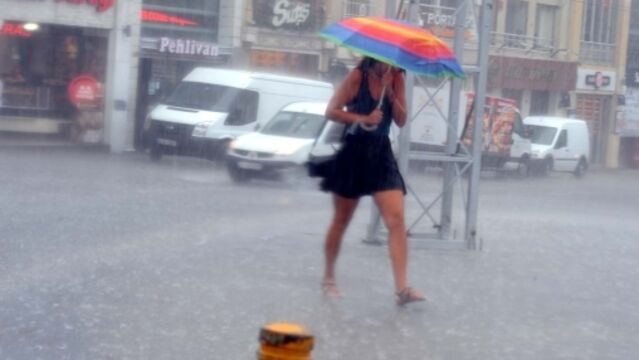 Meteorolojiden önemli uyarı 4 kentte sağanak!