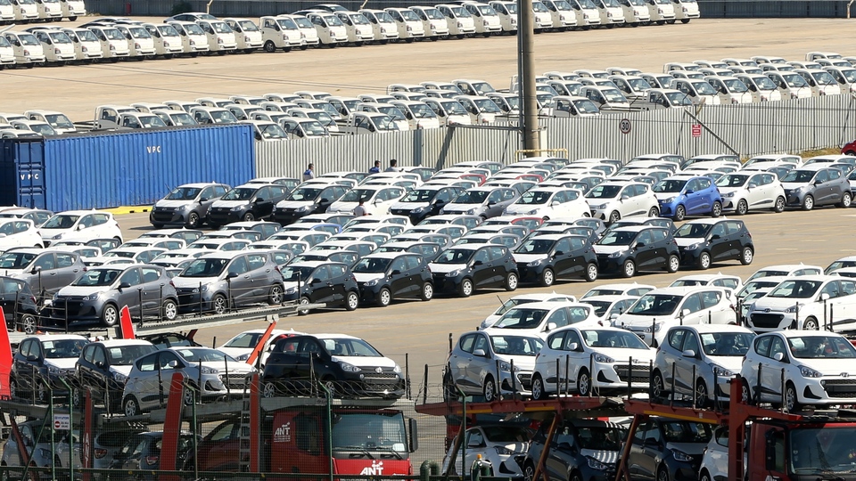 "Faiz indiriminin satışlara pozitif etkisi olacak"