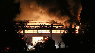 Tekstil fabrikasında korkutan yangın!