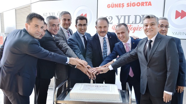 Güneş'in 62'inci yılı kutlandı