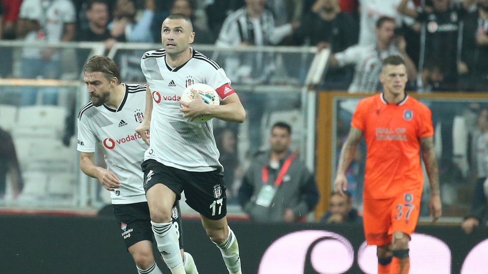 Burak Yılmaz golle döndü