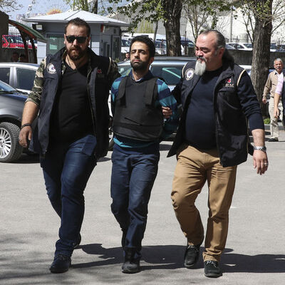 FETÖ tetikçisinin 'abi'si cezaevinde susturuldu