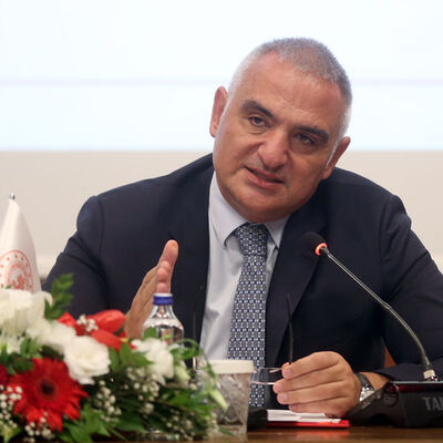 Turizm Bakanı Ersoy'dan Thomas Cook açıklaması