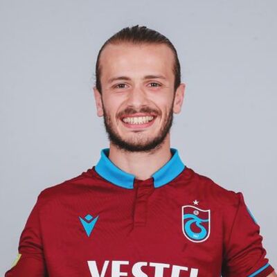 Trabzonspor, Abdülkadir ile uzattı!