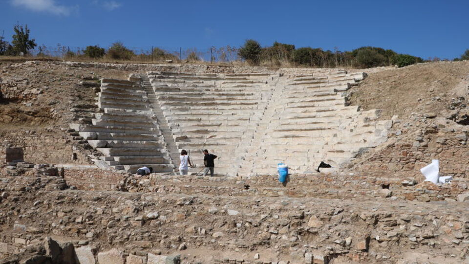 18 asırlık surlar gün yüzüne çıkıyor