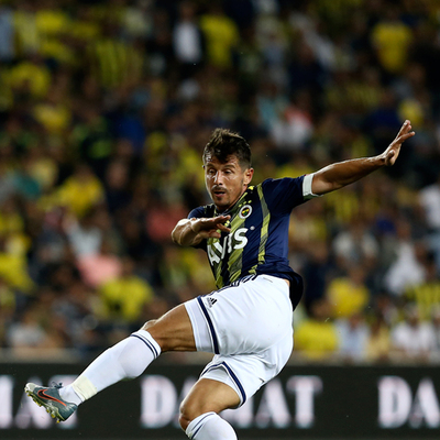 Emre Belözoğlu varsa sorun yok!