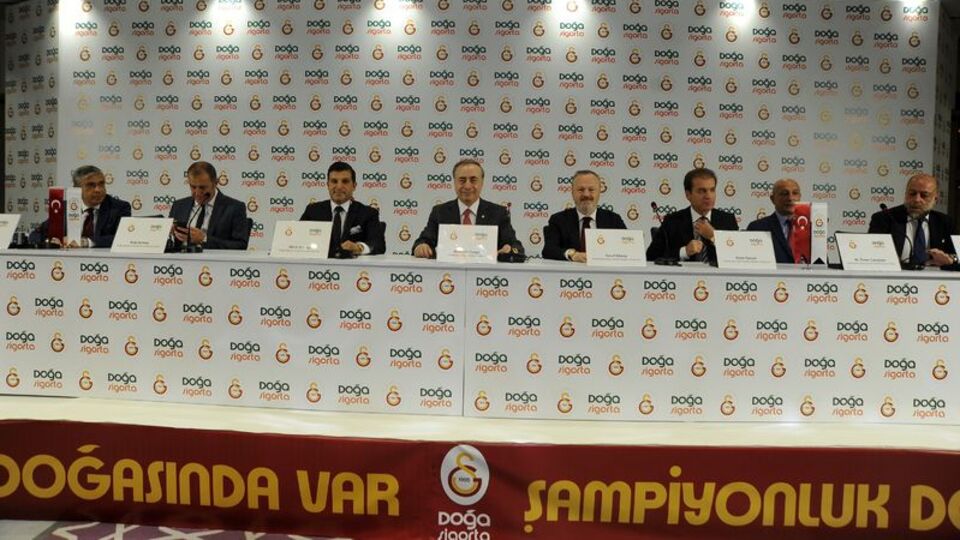 Galatasaray bizi gururlandırıyor