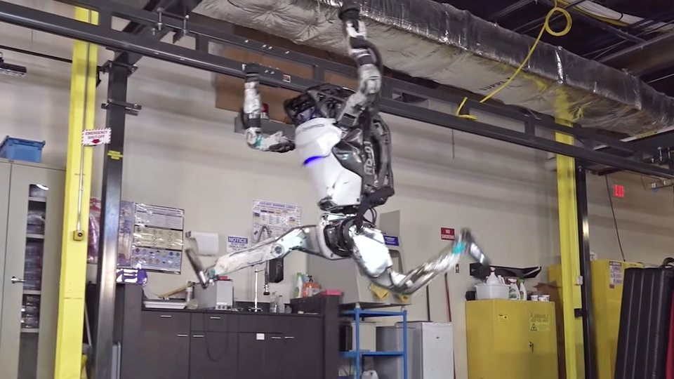 İnsansı robot bunu da başardı!