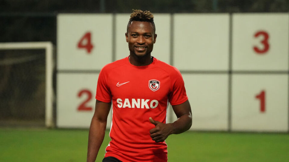 "Ligi ilk 5 arasında bitirebiliriz"