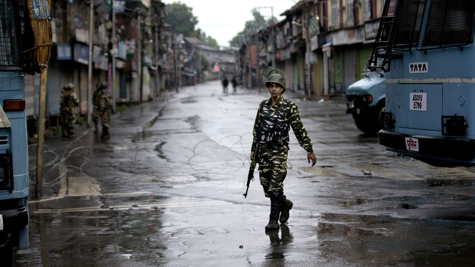 Keşmir'de 13 bin genç erkekten haber alınamıyor