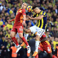 Galatasaray, Fenerbahçe derbisinde zorlanıyor