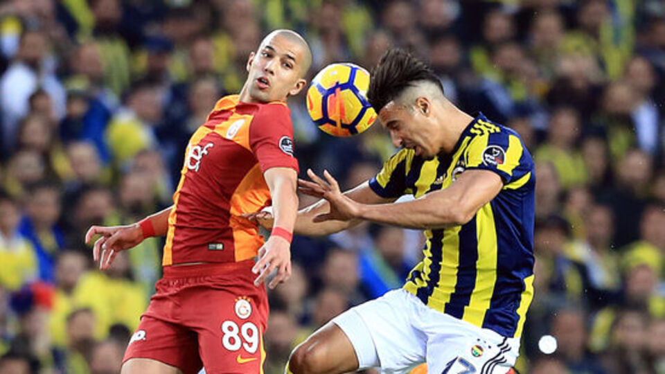 Galatasaray, Fenerbahçe derbisinde zorlanıyor