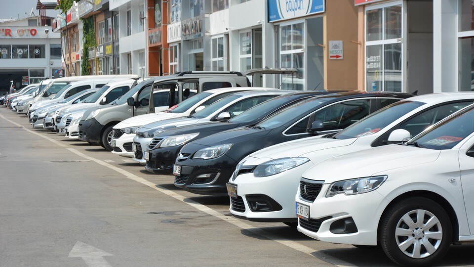 "Faiz indirimi ikinci el araç piyasasını canlandıracak"