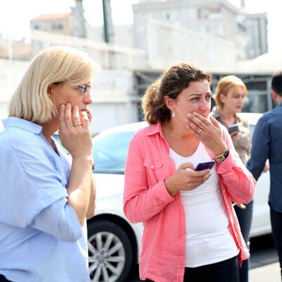 Büyük panik! İstanbul sokakta!