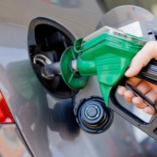 Benzine indirim geldi