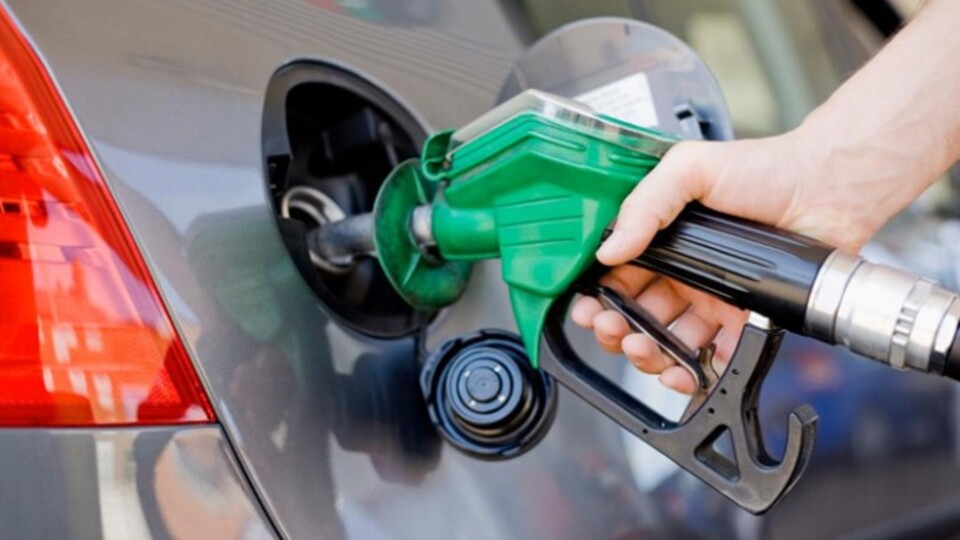 Benzine indirim geldi