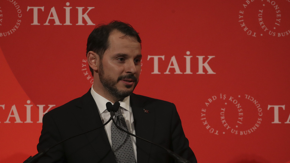 "Türkiye yatırımcılar için güvenli liman olmayı sürdürüyor"