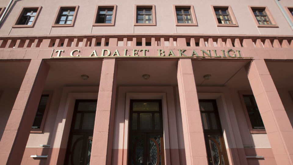 Bakanlık açıkladı! 78 kişi alınacak!