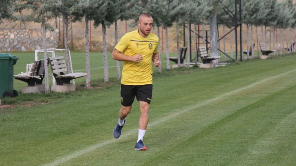 Gökhan Töre ve Bifouma, Antalya'da yok