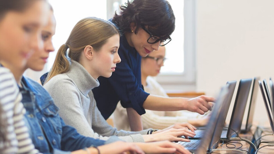 AÖF kayıt yenileme ne zaman 2019?