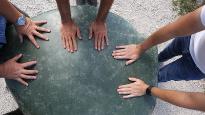 Yeşil kayanın gizemi!