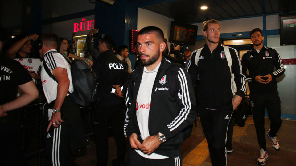Beşiktaş kafilesi Trabzon'a geldi