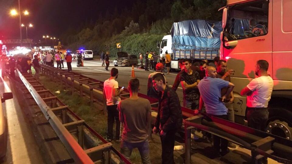 Zincirleme kaza: Ölü ve yaralılar var!