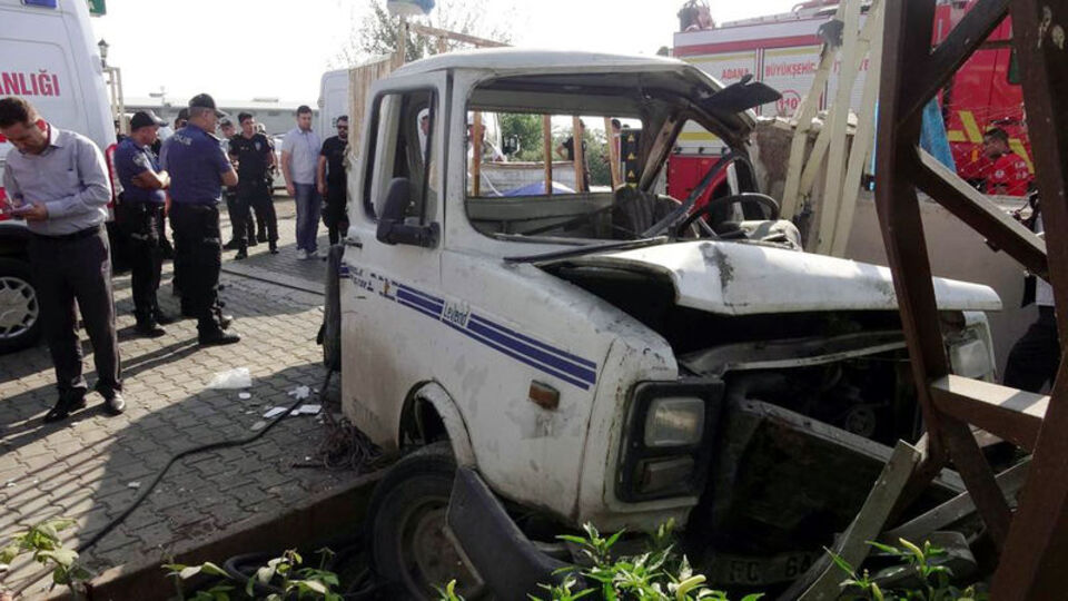 3 kişiye mezar oldu