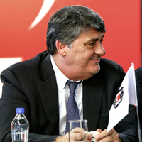 Serdal Adalı'dan adaylık açıklaması