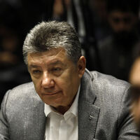 Tarık Ünlüoğlu kimdir?