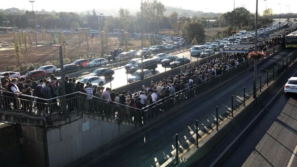 İBB'den metrobüs açıklaması!