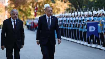 "Yeni sistemi revize etmek ciddiyetle bağdaşmaz"