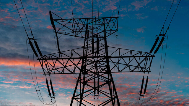 Lisanslı elektrik üretimi temmuzda azaldı
